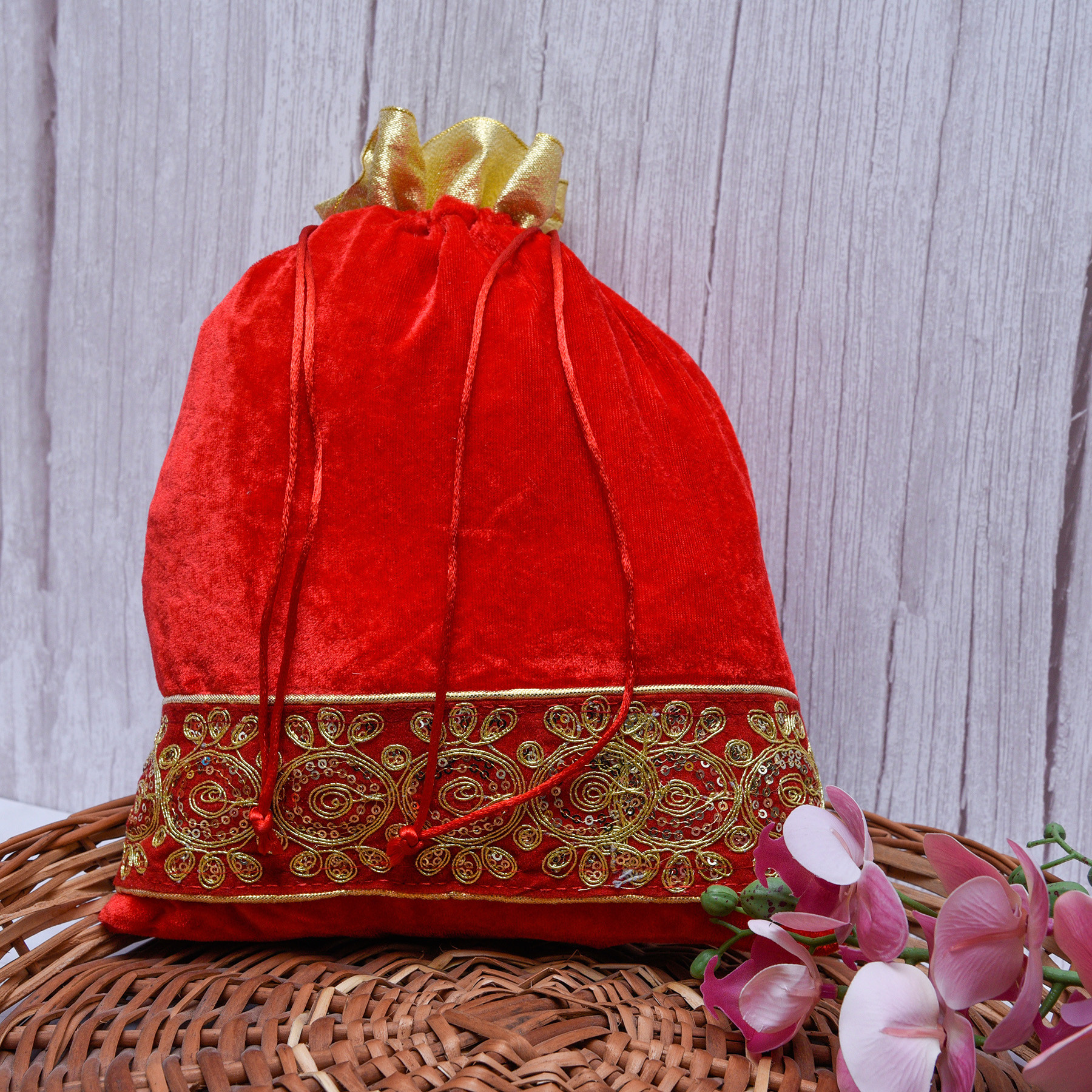 Kuber Industries Potli | Velvet Wedding Potli | Drawstring Closure Potli | Wallet Potli | Christmas Gift Potli | Baby Shower Potli | Traditional Shagun Potli | Gota Potli | 9x12 Inch |Red